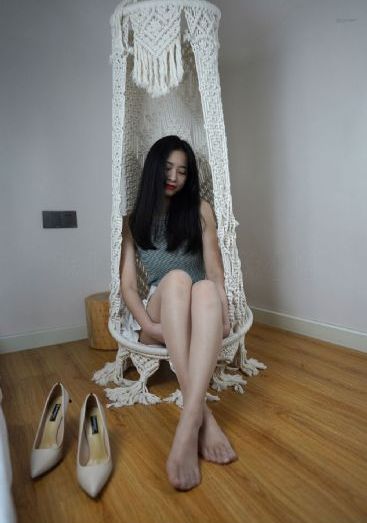 亚洲少妇自慰喷白浆水视频_BD韩语免费在线播放