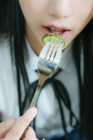 精品国产依人香蕉在线精品_BD英语超清免费观看