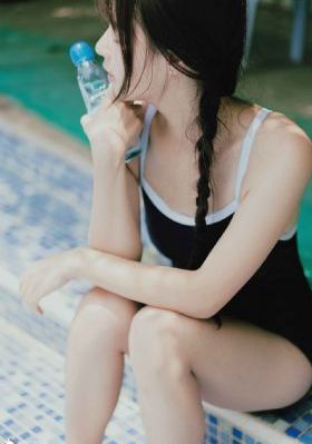 狠狠香蕉_BD英语免费观看视频