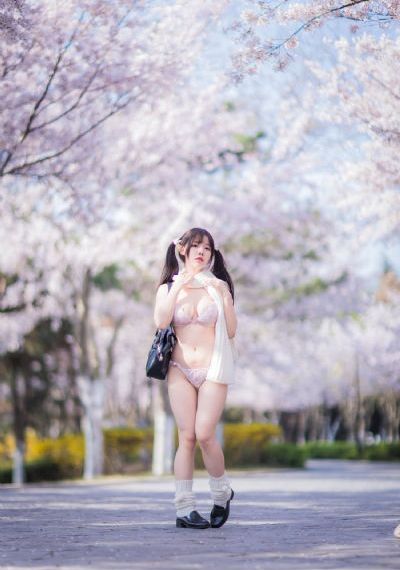 精品毛片免费看_电影未删减版