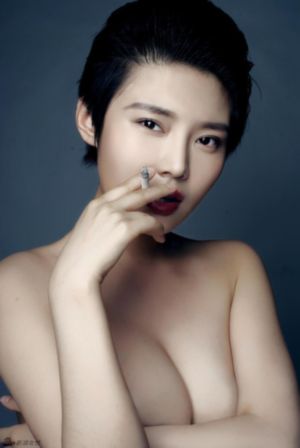 亚洲欧美另类激情综合区粉芽_1080超清在线观看