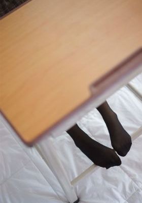 宫部凉花av一区二区_高清手机免费观看完整