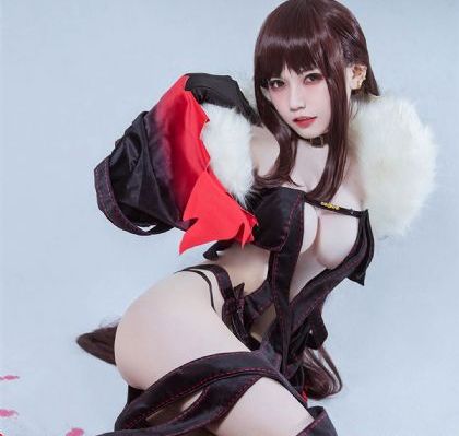 女明星一丝不一挂毛片_国产剧高清完整版